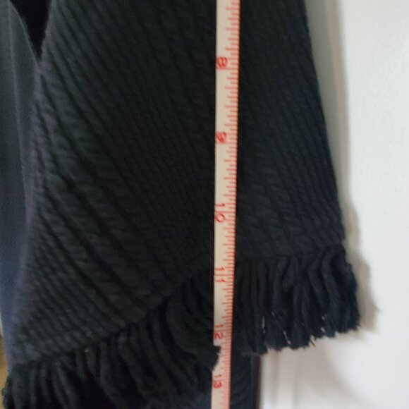 Women's Black Fringe Short Sleeve Sweater - Picture 5 of 6